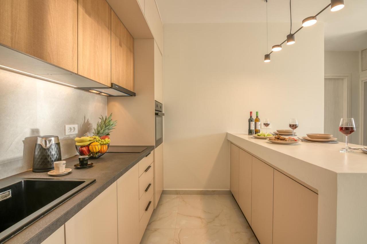 Villenia Luxury Apartments Kíssamos Extérieur photo