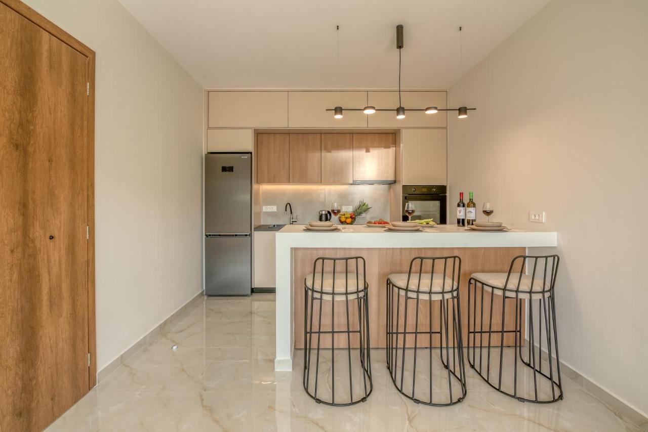 Villenia Luxury Apartments Kíssamos Extérieur photo