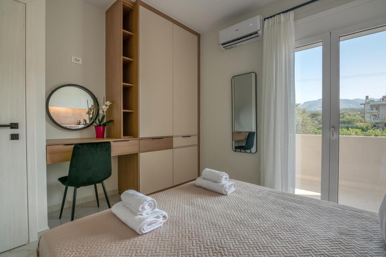 Villenia Luxury Apartments Kíssamos Extérieur photo